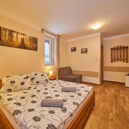 Casa de hóspedes Ruth 3*