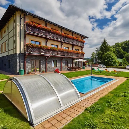 Guest house Ruth 3*